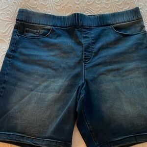 Donna Karan denim knee length shorts with pockets. No tags but never worn.